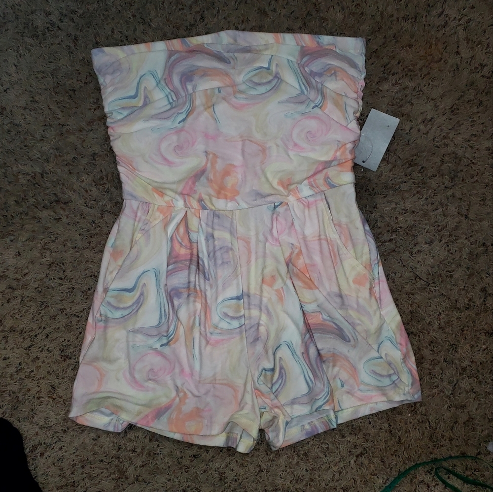 New Tubetop shorts romper